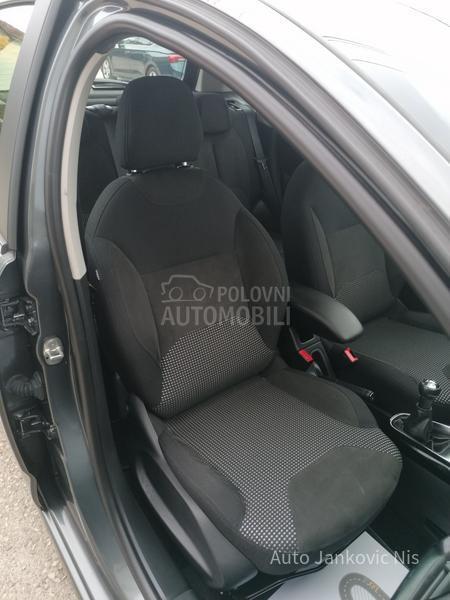 Citroen C3 1.2i EXCLUSIVE CH