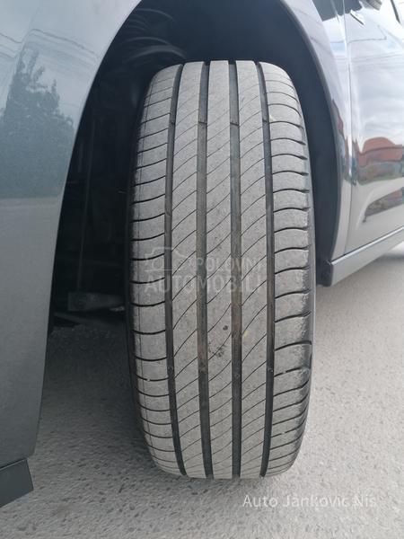Citroen C3 1.2i EXCLUSIVE CH