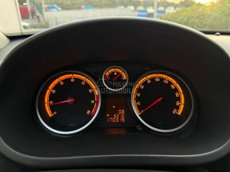 Opel Corsa D N.O.V Opel Corsa D N.O.V