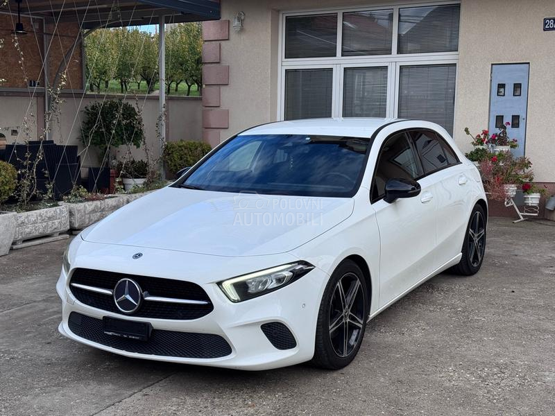 Mercedes Benz A 180 LED/BLACK Mercedes Benz A 180 LED/BLACK