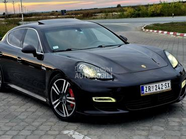 Porsche Panamera Turbo s