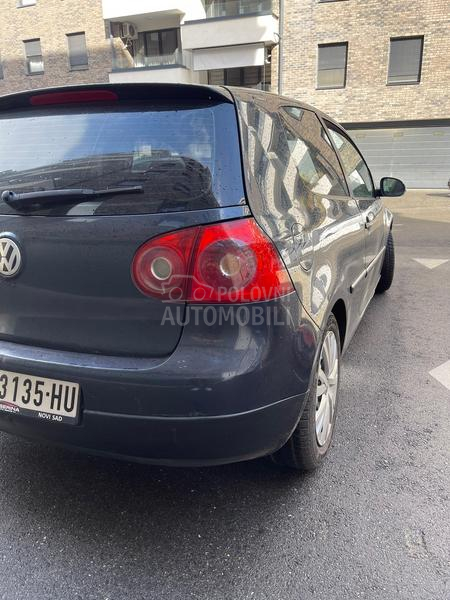 Volkswagen Golf 5  Volkswagen Golf 5
