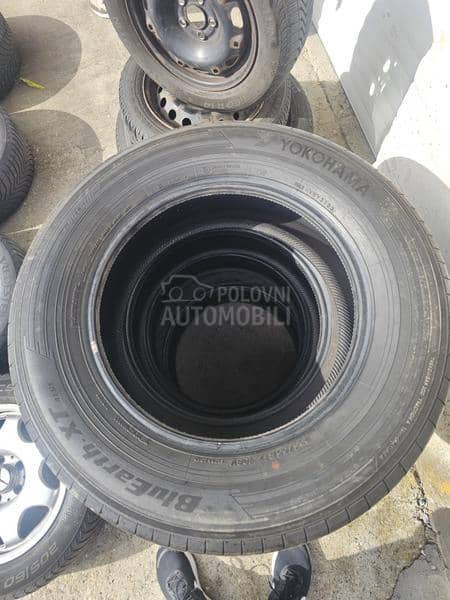 Yokohama 235/65 R17 Letnja