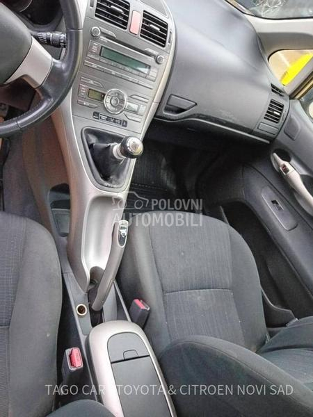 Toyota Auris 2.0