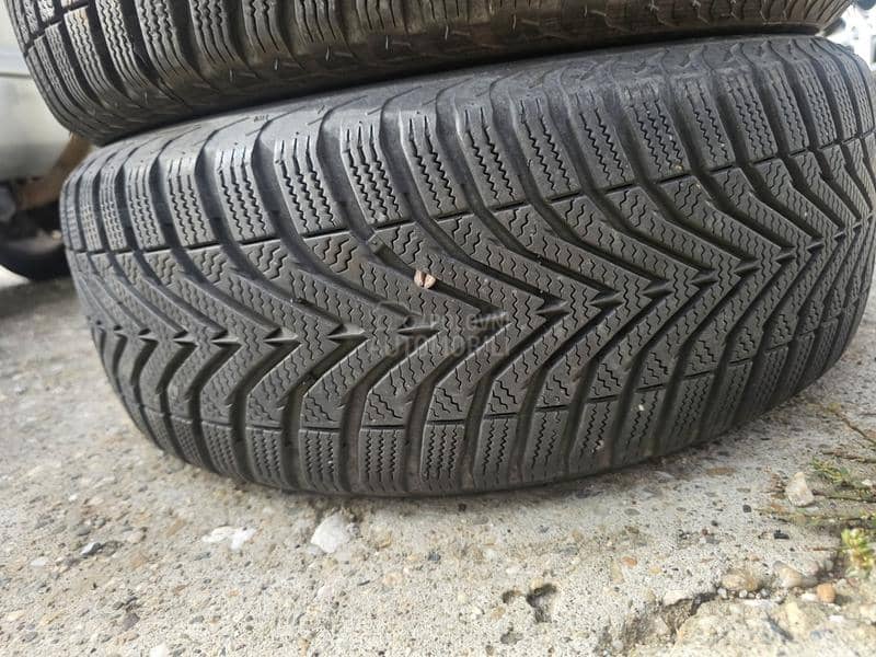 Vredestein 185/65 R14 Zimska