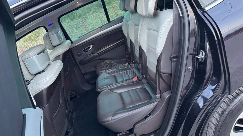 Renault Espace 1.6DCI/INITIALE/CH Renault Espace 1.6DCI/INITIALE/CH
