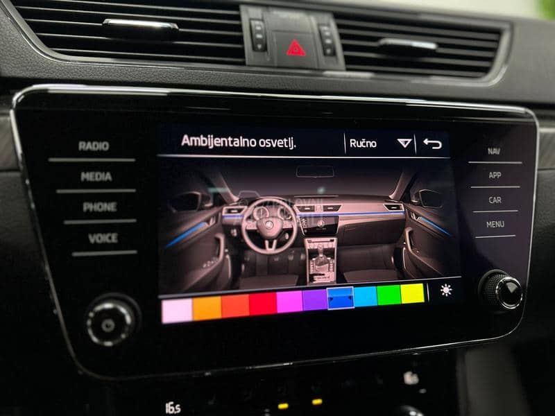 Škoda Superb 1.5 TSI SPORTLINE