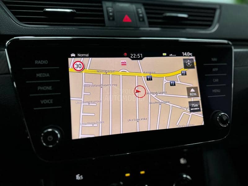 Škoda Superb 1.5 TSI SPORTLINE