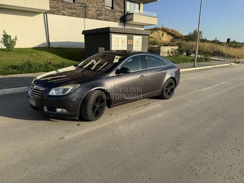 Opel Insignia Cosmo Auto AFL