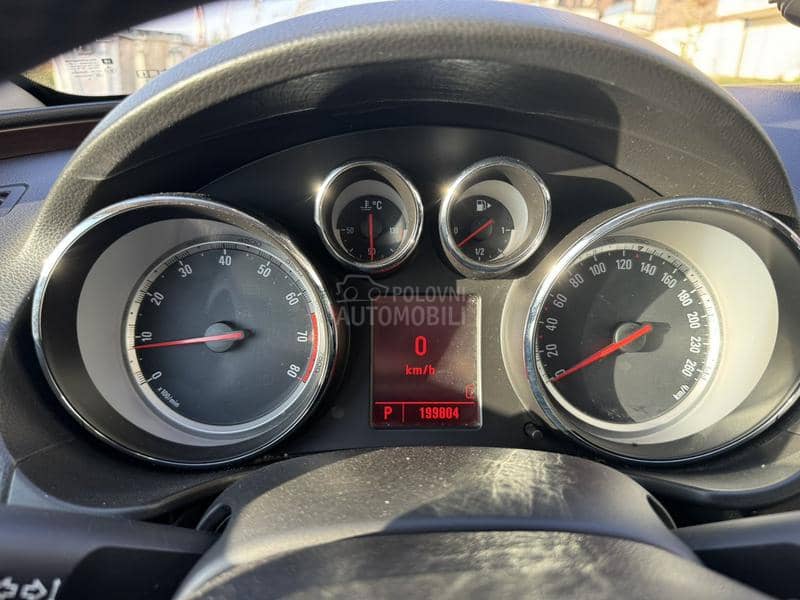 Opel Insignia Cosmo Auto AFL