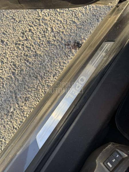 Opel Insignia Cosmo Auto AFL