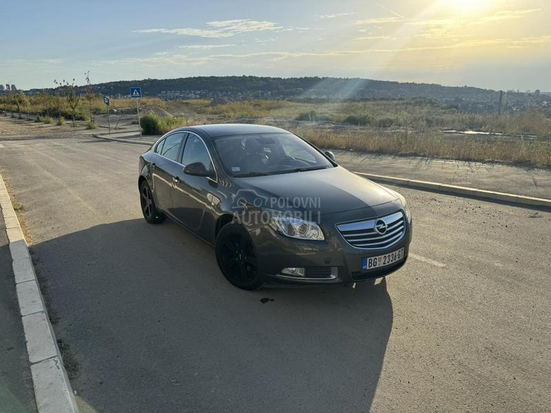 Opel Insignia Cosmo Auto AFL