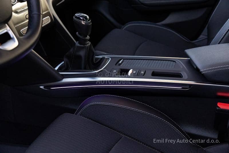 Renault Megane Grandcoupe 140TCe