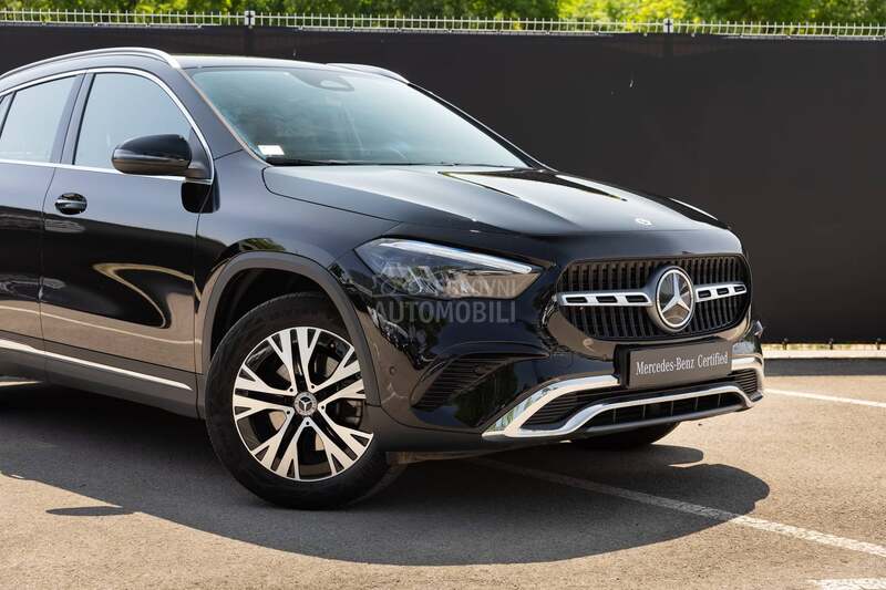 Mercedes Benz GLA 200 d 4MATIC Mercedes Benz GLA 200 d 4MATIC
