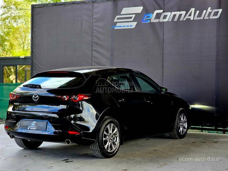 Mazda 3 SKYACTIV G 122