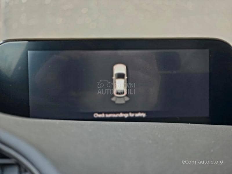 Mazda 3 SKYACTIV G 122