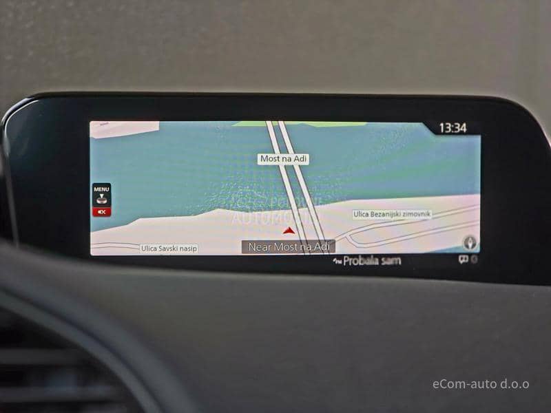 Mazda 3 SKYACTIV G 122