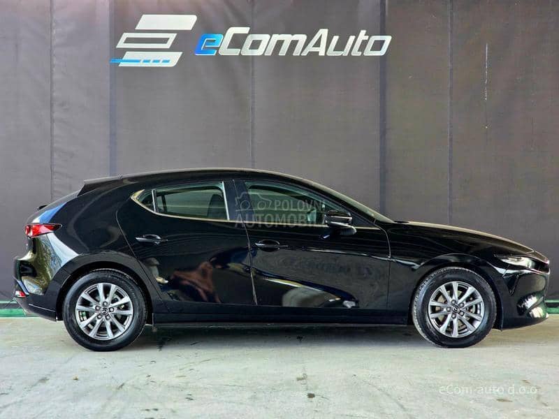 Mazda 3 SKYACTIV G 122
