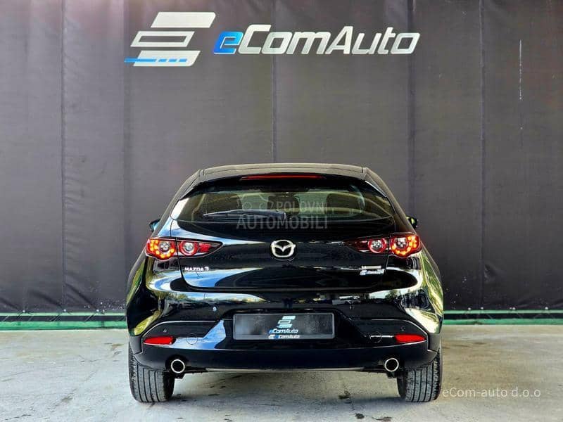 Mazda 3 SKYACTIV G 122