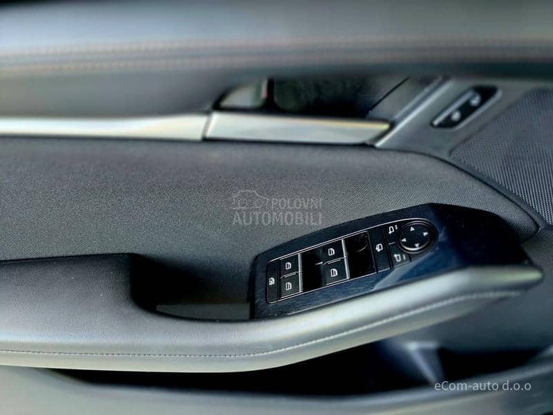 Mazda 3 SKYACTIV G 122