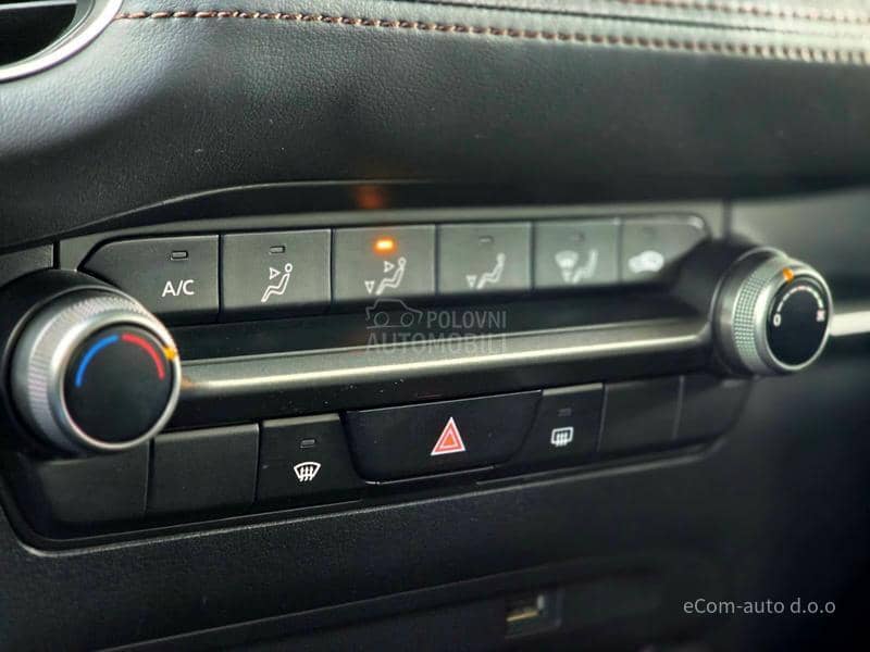 Mazda 3 SKYACTIV G 122