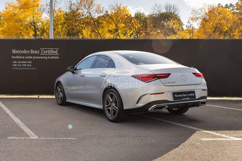 Mercedes Benz CLA 200 