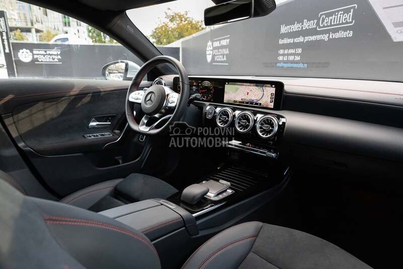 Mercedes Benz CLA 200 