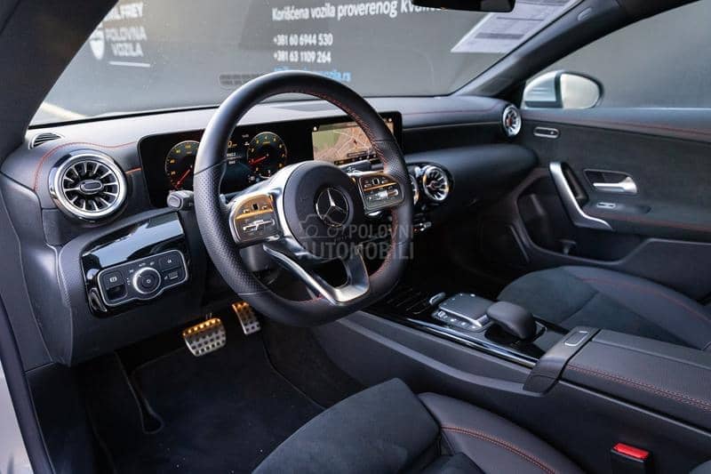 Mercedes Benz CLA 200 
