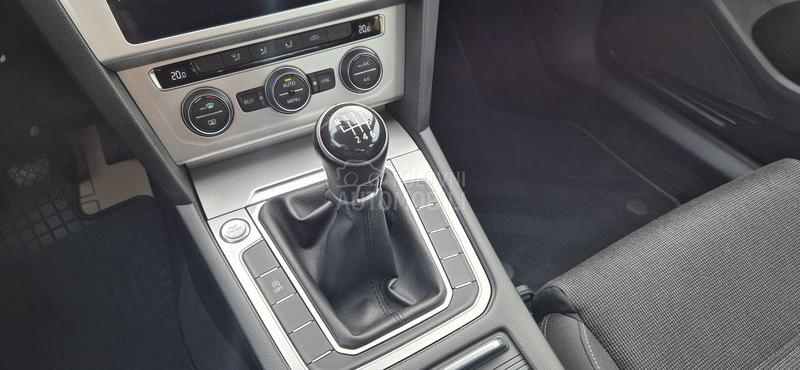 Volkswagen Passat B7 2.0 TDI LED COM