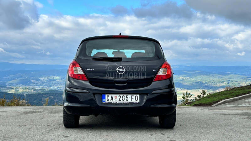 Opel Corsa D 1.4 8v