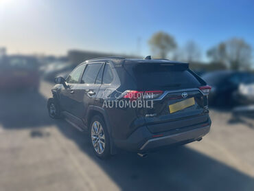 Toyota RAV 4 A25AFXS 2021. god. -  kompletan auto u delovima