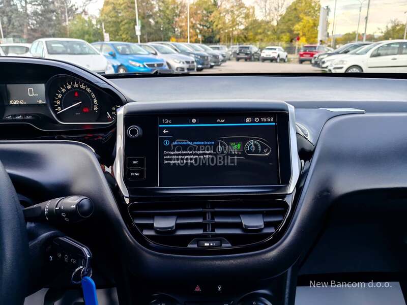 Peugeot 208 1.6BlueHDI