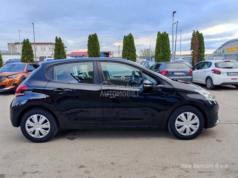 Peugeot 208 1.6BlueHDI