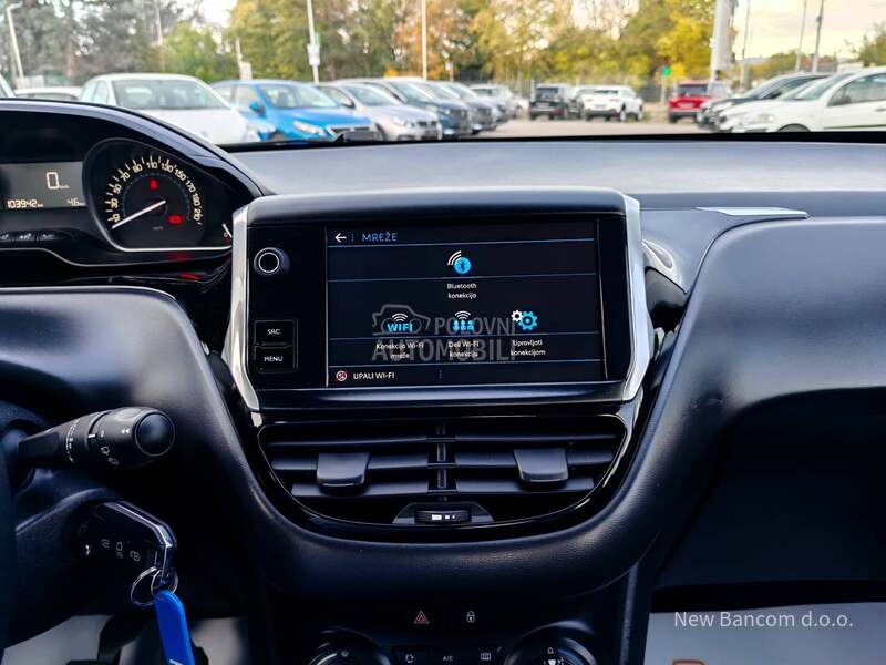 Peugeot 208 1.6BlueHDI