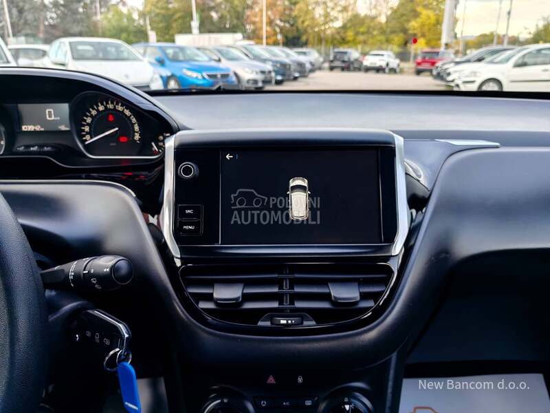 Peugeot 208 1.6BlueHDI