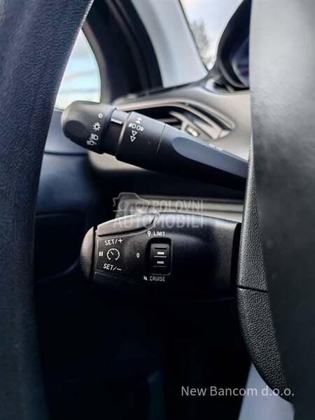 Peugeot 208 1.6BlueHDI
