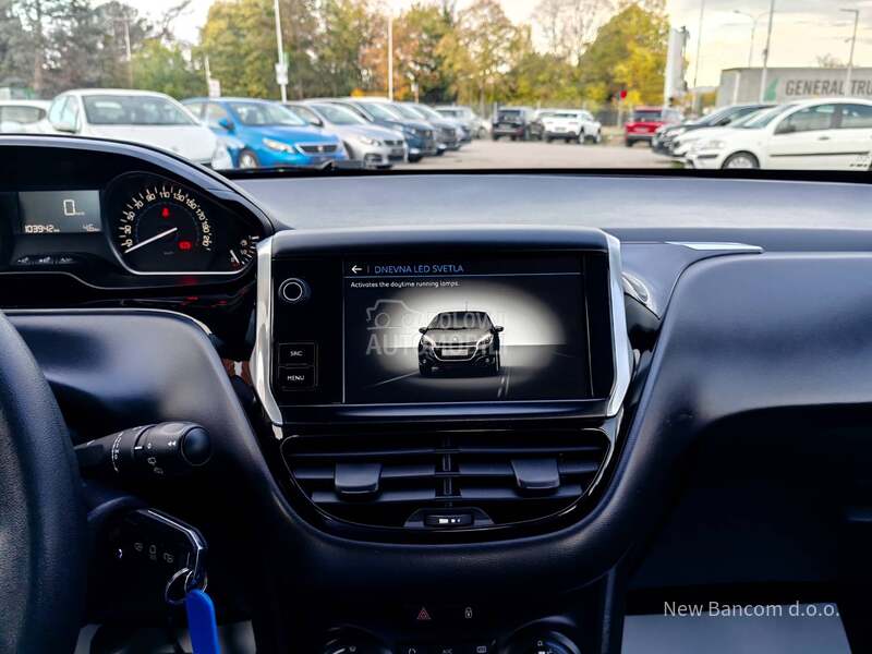 Peugeot 208 1.6BlueHDI