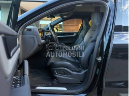 Porsche Cayenne Sport Chrono slika 12