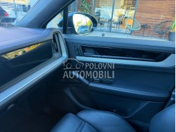 Porsche Cayenne Sport Chrono slika 32