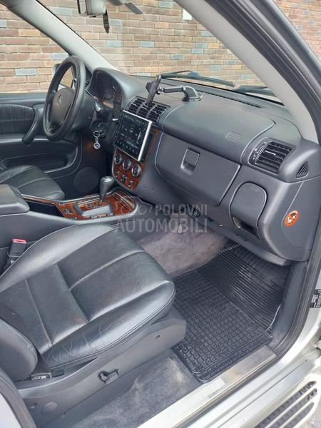 Mercedes Benz ML 270 w163