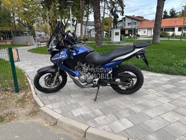 Honda Transalp 700 Abs Sniz c