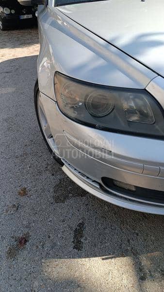 Volvo V50 