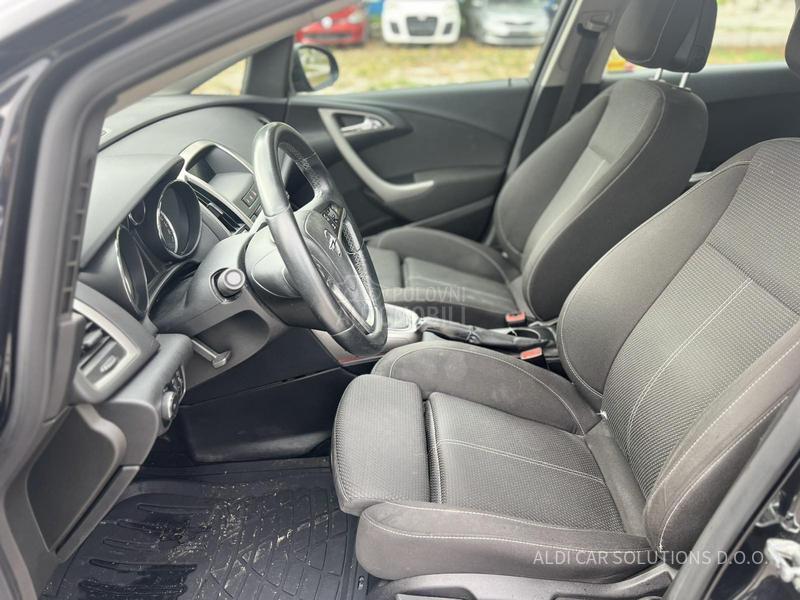 Opel Astra J 1.4 T ENYOJ