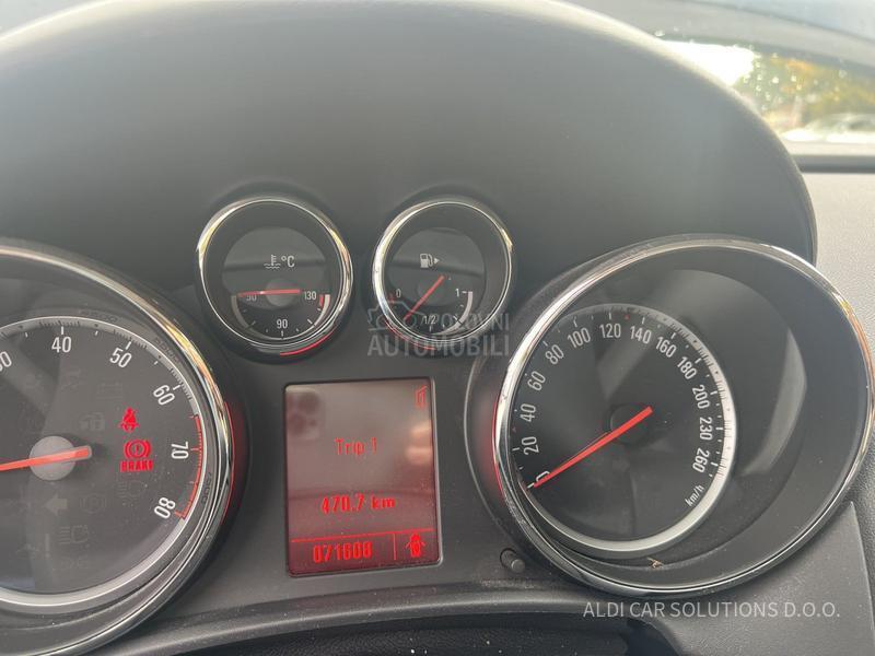 Opel Astra J 1.4 T ENYOJ