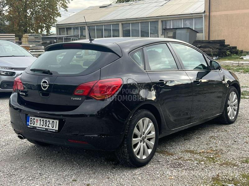 Opel Astra J 1.4 T ENYOJ