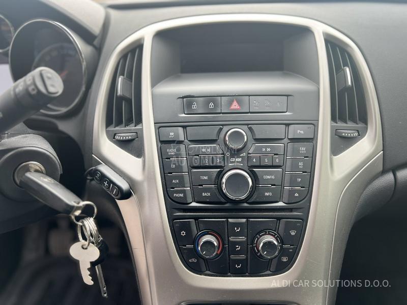 Opel Astra J 1.4 T ENYOJ