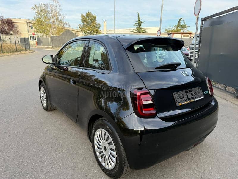 Fiat 500e Active