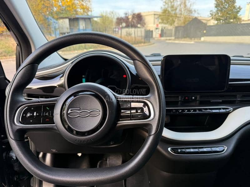 Fiat 500e Active