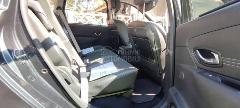 Renault Scenic TCe 130