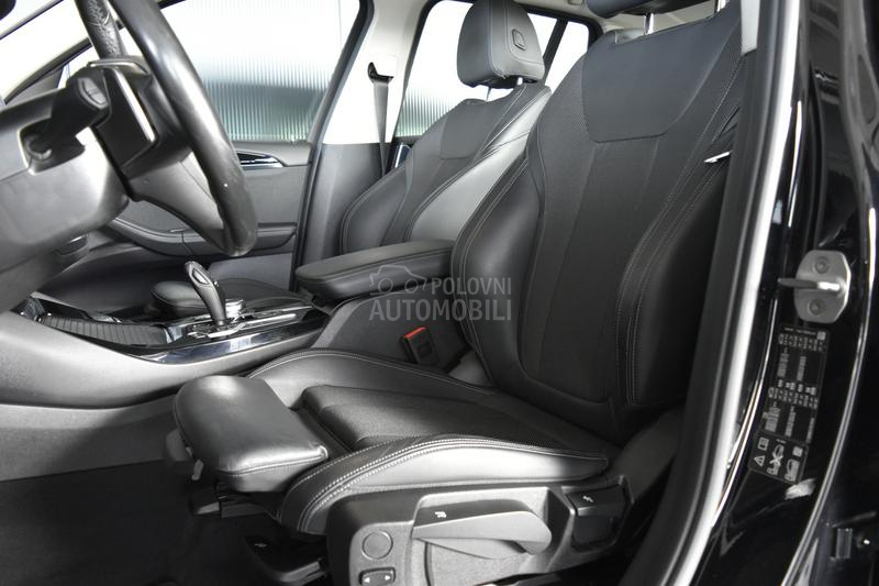BMW X3 xDrive XLine AT BMW X3 xDrive XLine AT